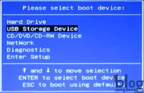 Menu Boot chuẩn Legacy chọn khởi động từ USB để cài Windows 7
