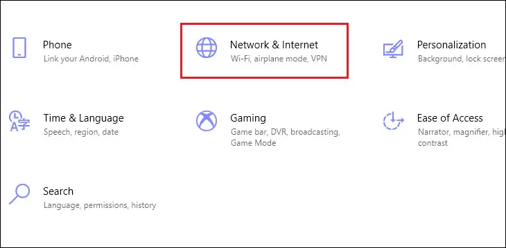 Mở Settings và truy cập Network &amp; Internet trên Windows để bật Mobile hotspot chia sẻ Wi-Fi