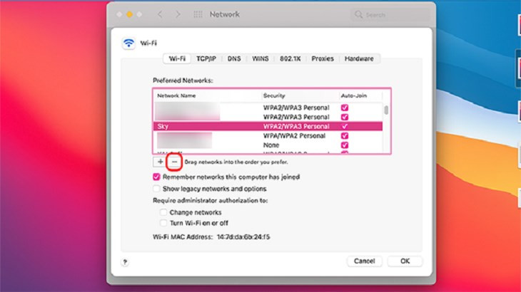 Bạn nhấn vào mạng WiFi muốn xóa và bấm dấu -