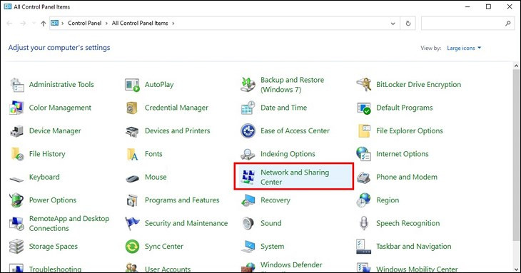 Mở Network and Sharing Center để xem trạng thái kết nối và quản lý adapter Wi‑Fi trên Windows